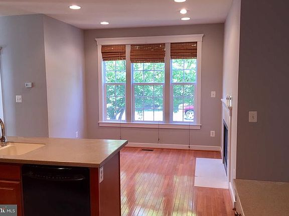 2nd image of 14264 Catbird Dr