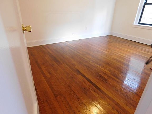 3rd image of 3215 35th St #E3