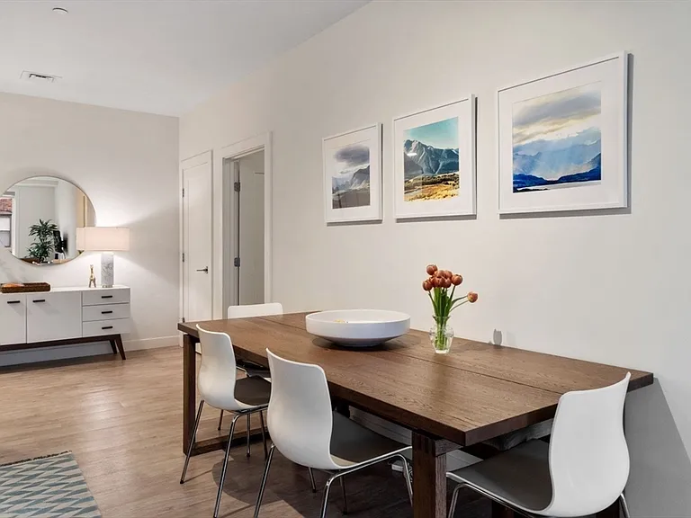 900 Beacon St #501 — Photo 4