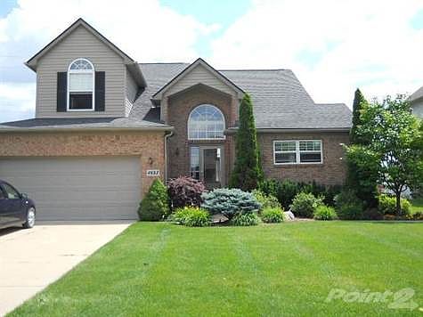 3rd image of 4653 Cherry Blossom Dr