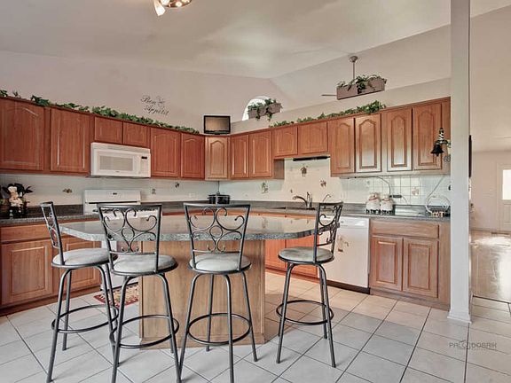 2nd image of 1945 N Nicole Ln