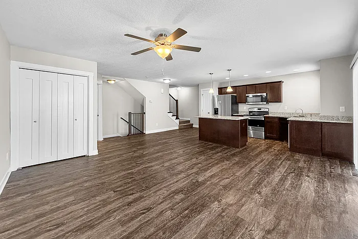 2724 NW Casey Jones Ln — Photo 14