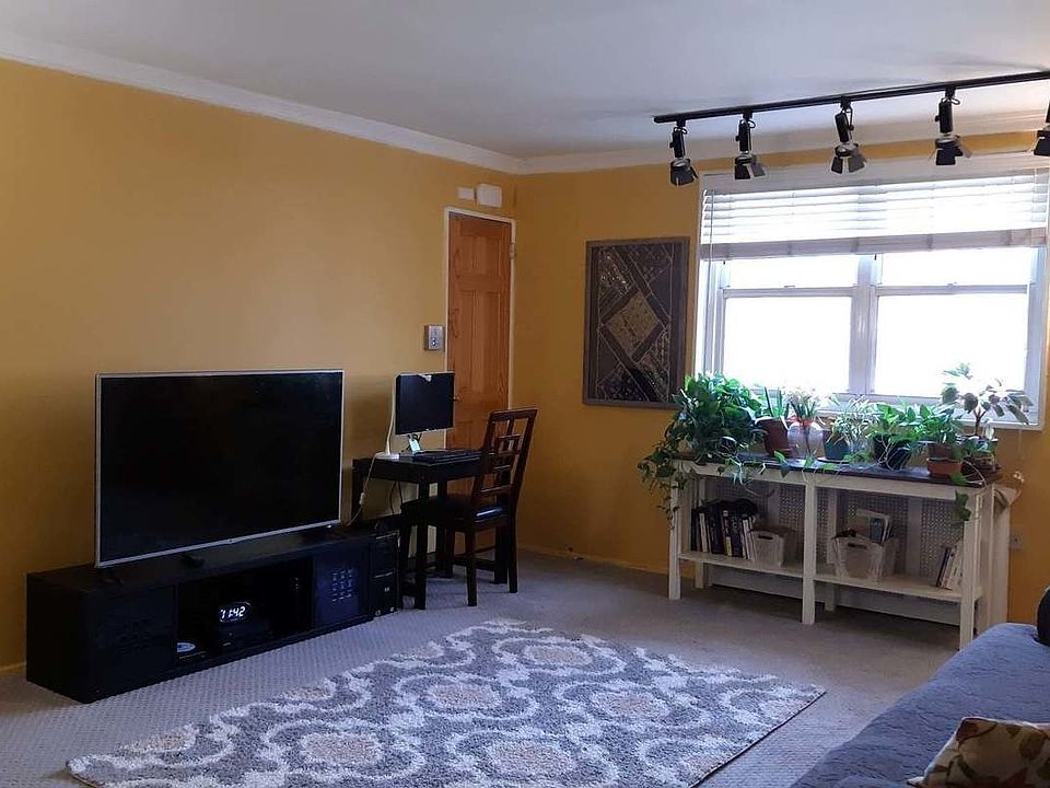 1st image of 251-52 61st Ave #2