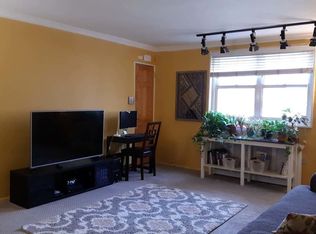 251-52 61st Ave #2, Little Neck, NY 11362