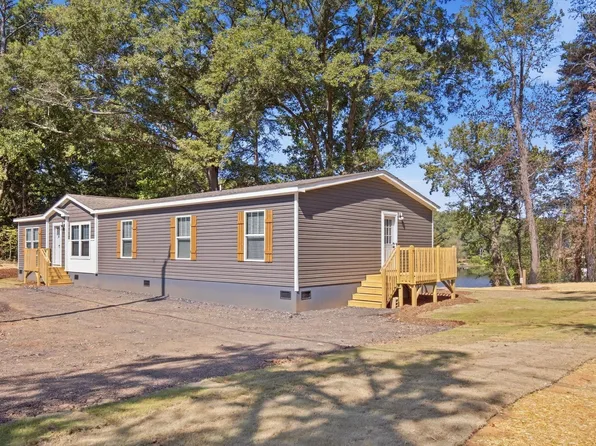 438 Berry Shoals Rd, Duncan, SC 29334