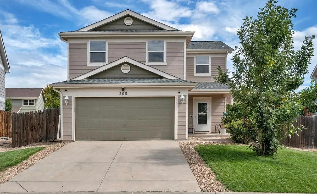 3 bed, 1684 sqft, $3,000 — Photo 1