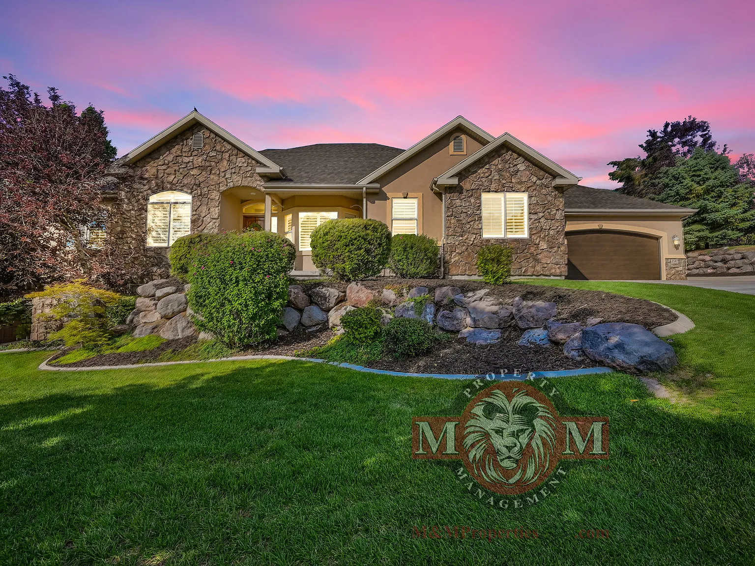 5 bed, 4508 sqft, $4,495 — Photo 1