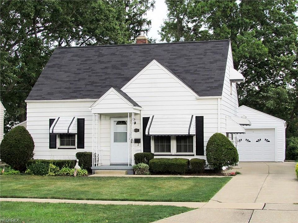 1st image of 3183 Oakwood Dr