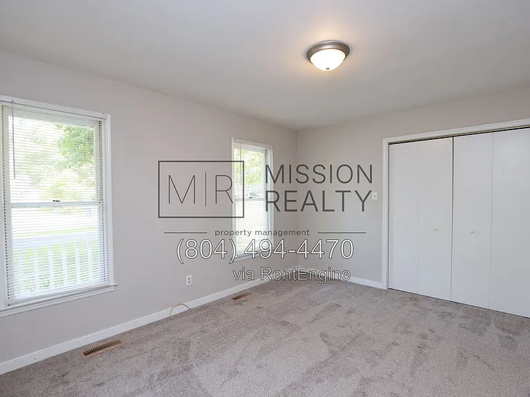 11537 Leiden Ln — Photo 23