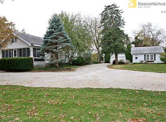 2nd image of 8400 Valley View Dr