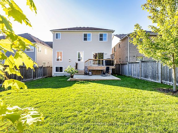 2nd image of 1620 Badgley Dr