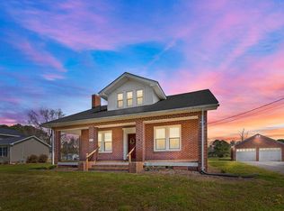 29007 N Main St, Newsoms, VA 23874