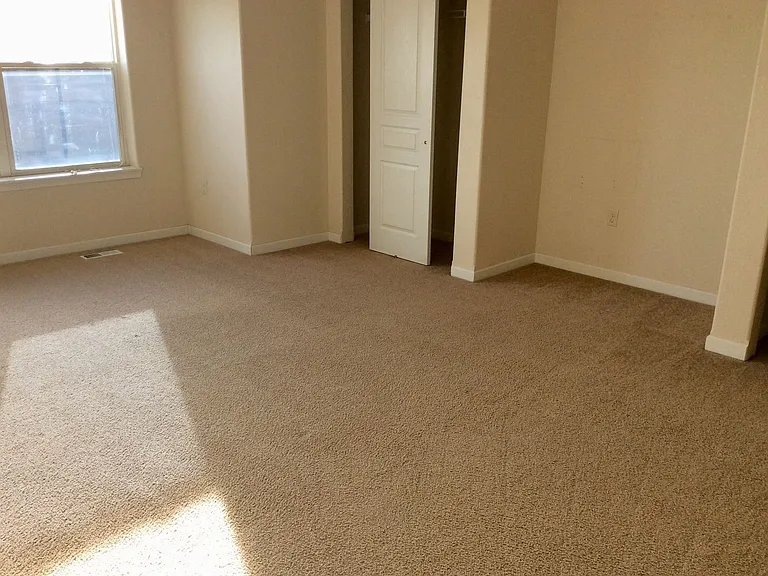 2220 1st St W #203 — Photo 7