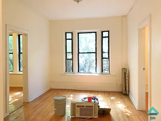 Rented by EXR | media 1