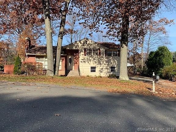 2nd image of 149 Harwood Rd