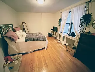 Rented by Apartment Luxe Realty Group, Inc