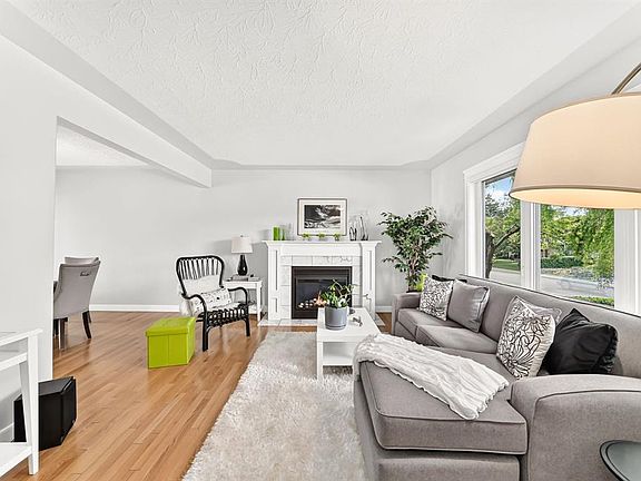 5th image of 1208 W Mackid Rd NE