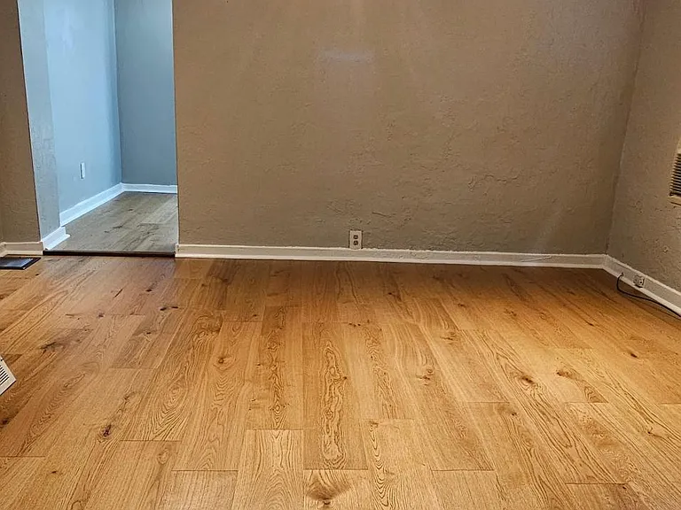 206 Stratford Ave #7 — Photo 1