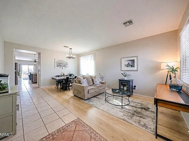 2499 W Lewis And Clark Trl — Photo 4