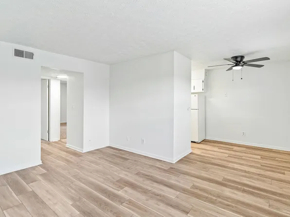 Foreman Apartments
