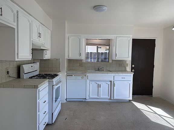 5th image of 2514 W Hemlock Ct #2514