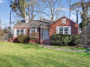 1895 Markone St NW, Atlanta, GA 30318
