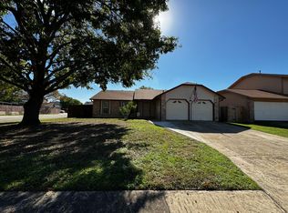 9302 Greens Point, San Antonio, TX 78250