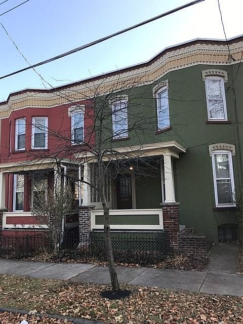 1st image of 359 W Clinton St