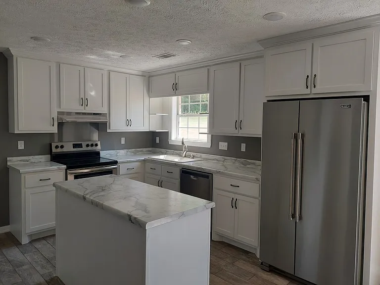 180 Water St — Photo 5