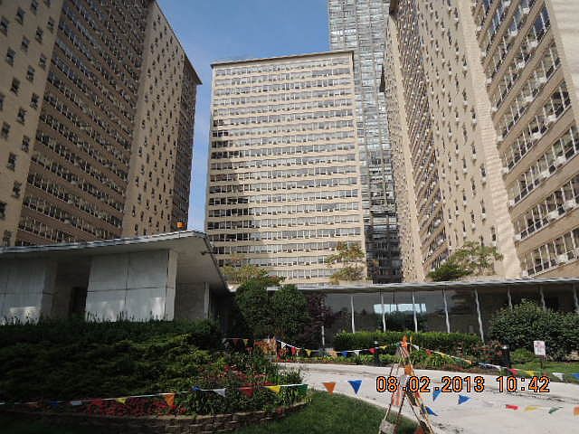 1st image of 3950 N Lake Shore Dr APT 1517
