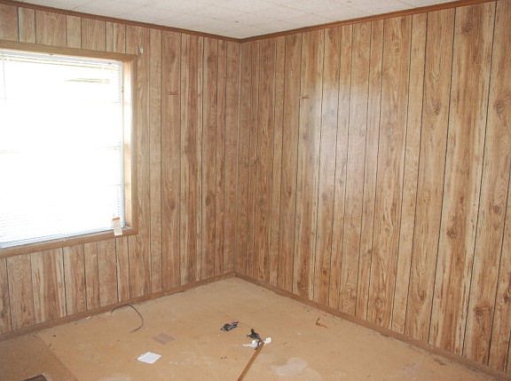 3rd image of 6810 N Century Blvd