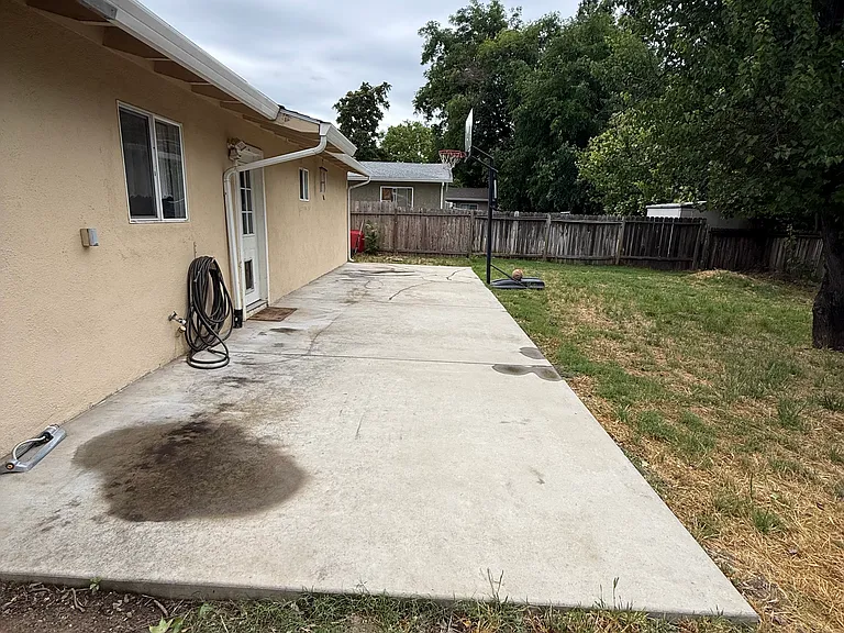 3209 Sharon Ave — Photo 22