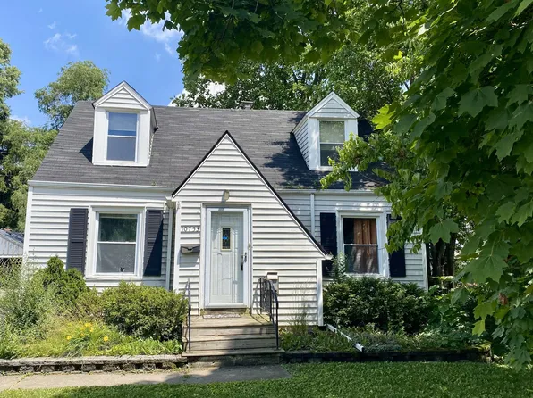 10753 S Neenah Ave, Worth, IL 60482