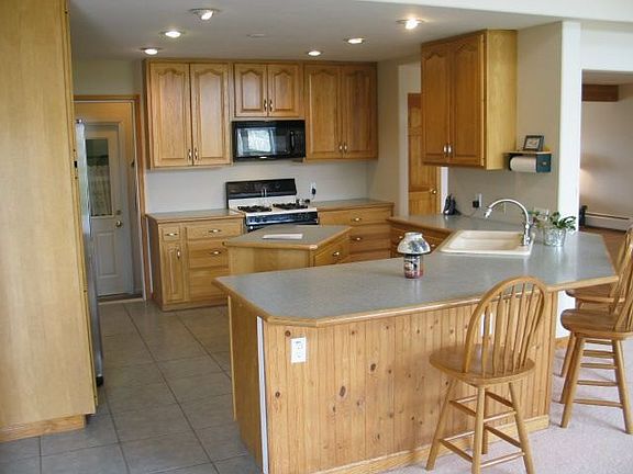 5th image of 14901 Huron St