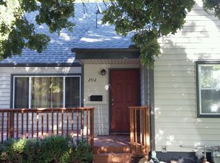 2512 SW Bradbury Ave, Topeka, KS 66611