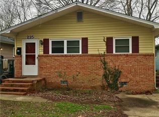 225 W Kelly Ave, Hampton, VA 23663