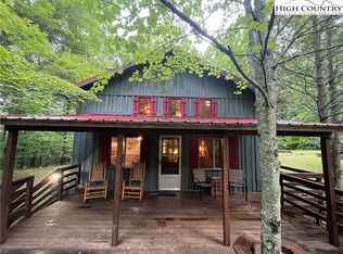 207 Sloan Ln, Newland, NC 28657