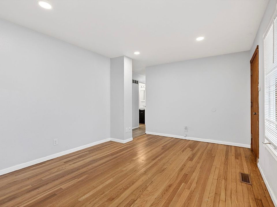 1st image of 1510 Aspen Dr #5