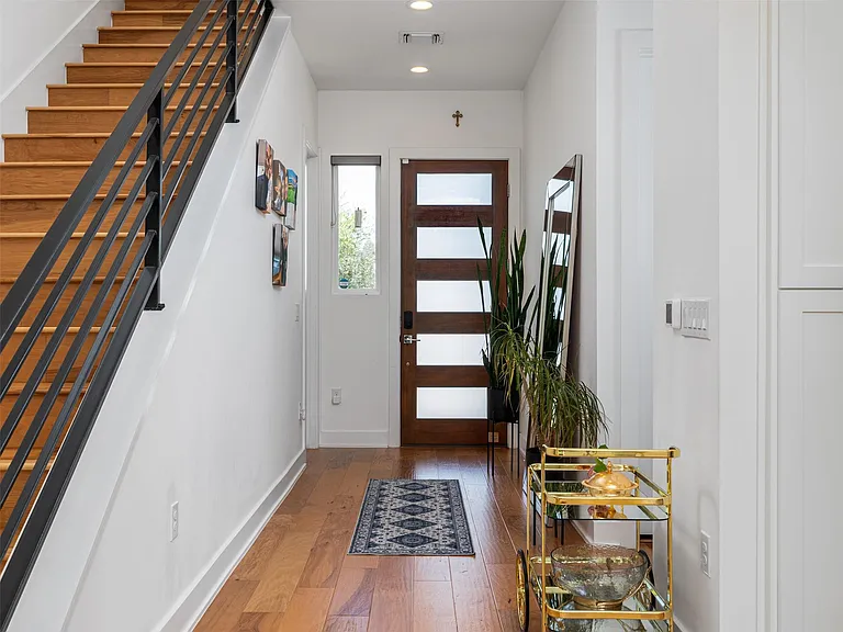 6309 Keegans Dr — Photo 5