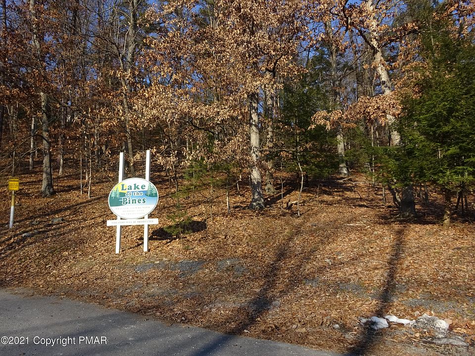 1st image of 86 Woodcrest Dr