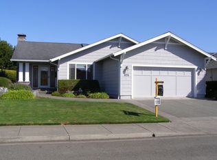 17163 Ocean Park Ct, Brookings, OR 97415