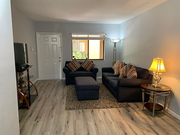 5th image of 6041 10th Avenue N #125