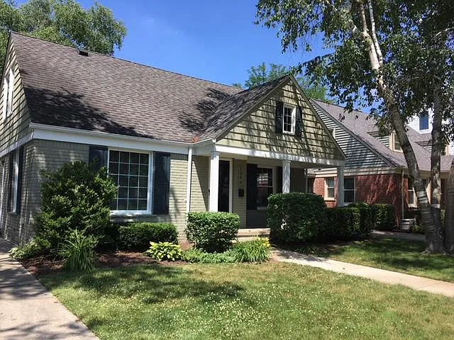 Front Elevation; contempory color scheme (painted 2016)