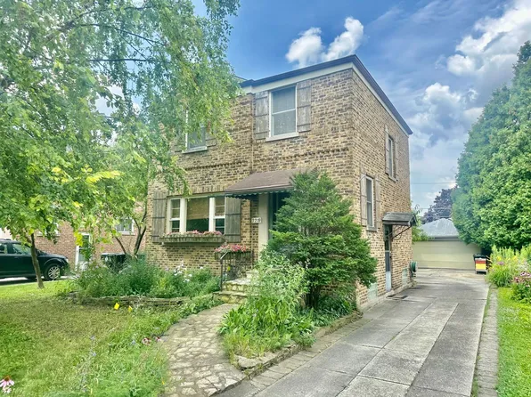 2218 Kensington Ave, Westchester, IL 60154