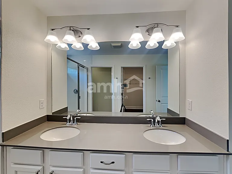 22435 Bellini Cir — Photo 16