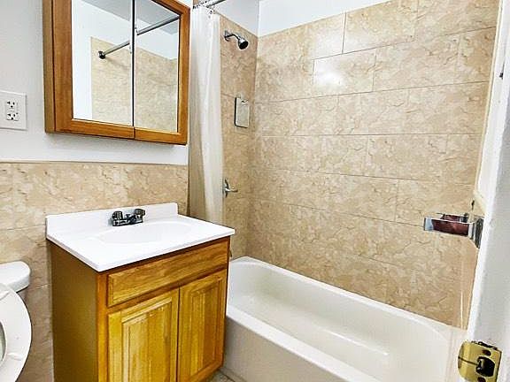 4th image of 2701 Ocean Ave APT 6C