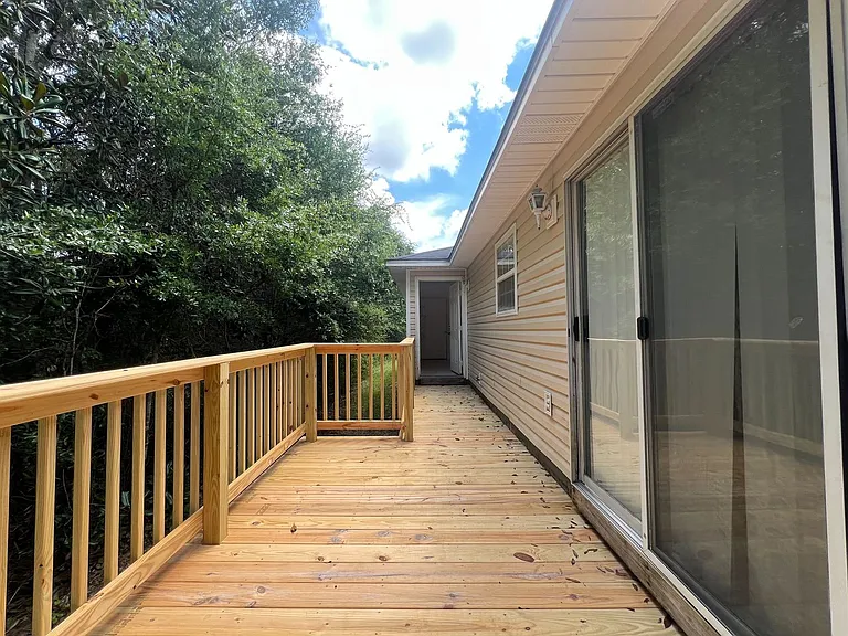 132 Cabana Way — Photo 4