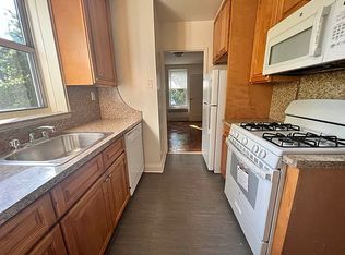 153 Arlo Rd #1B, Staten Island, NY 10301