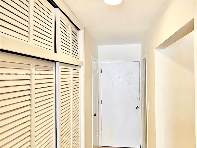 1441 Lincoln Rd #212 — Photo 4