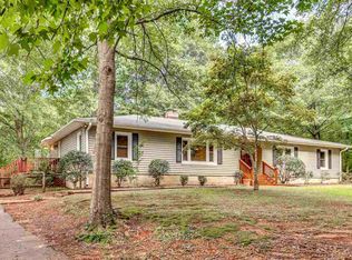 614 Crestwood Dr, Greenville, SC 29609